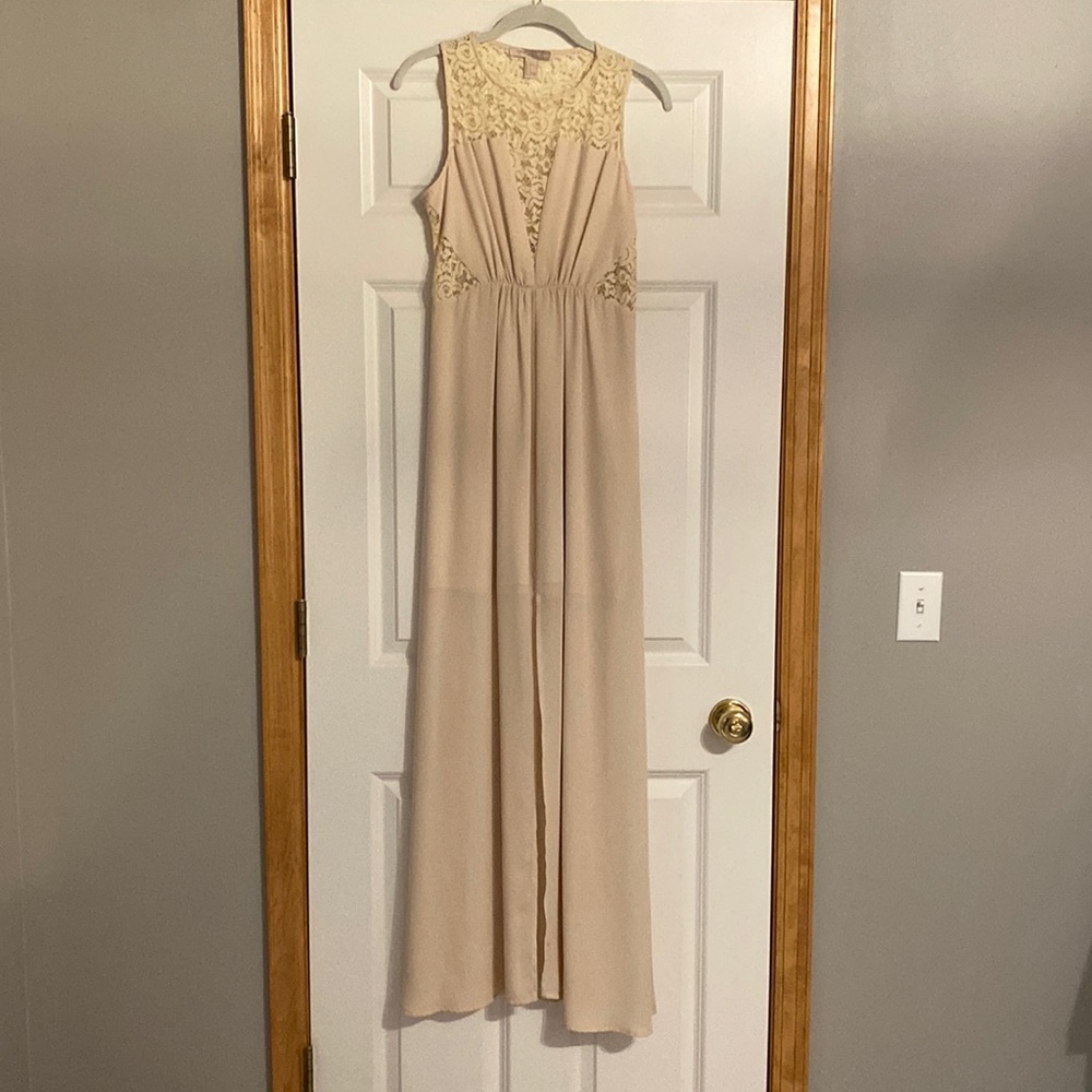 FOREVER 21 maxi dress